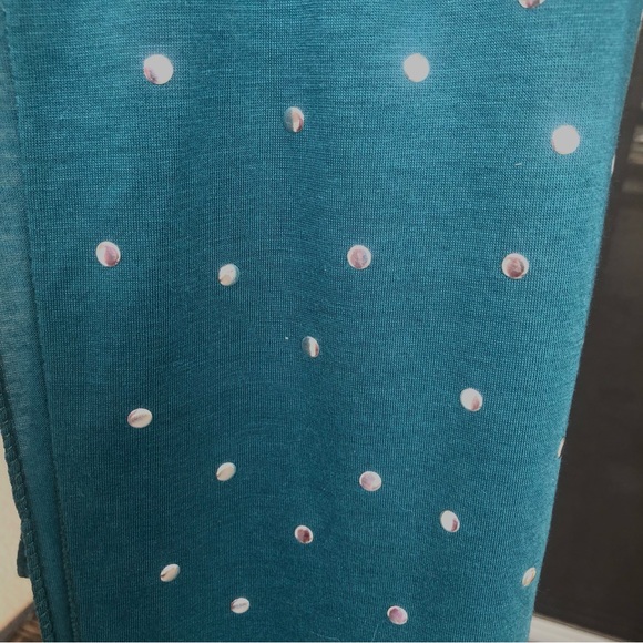 Scarf Peacock Blue Scarf with Silver Color Studs NEW - Picture 3 of 10